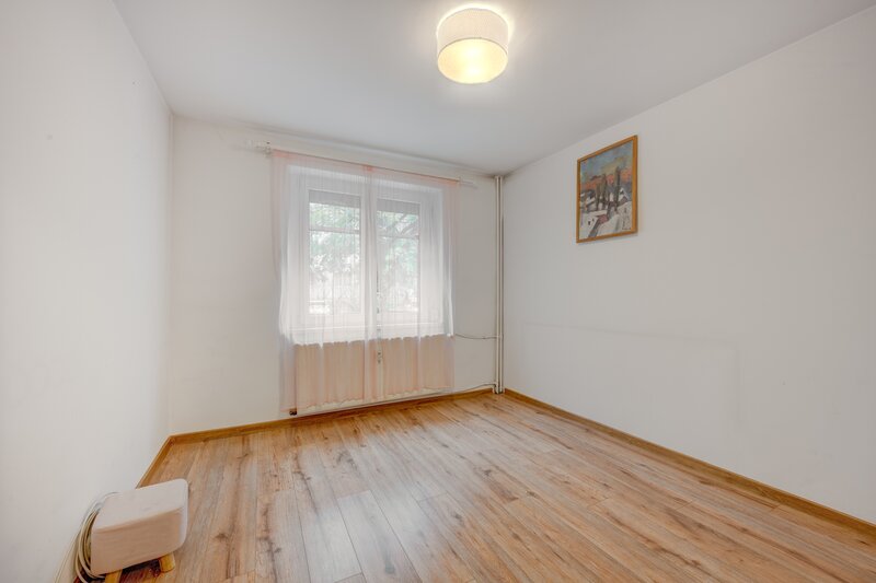 Baba Novac, Dristor, Piata Alba Iulia, Decebal