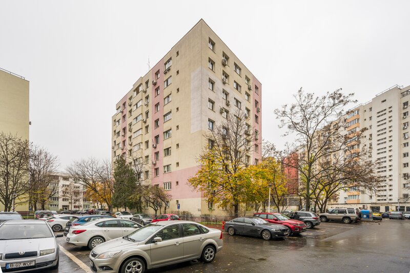 Baba Novac, Dristor, Piata Alba Iulia, Decebal